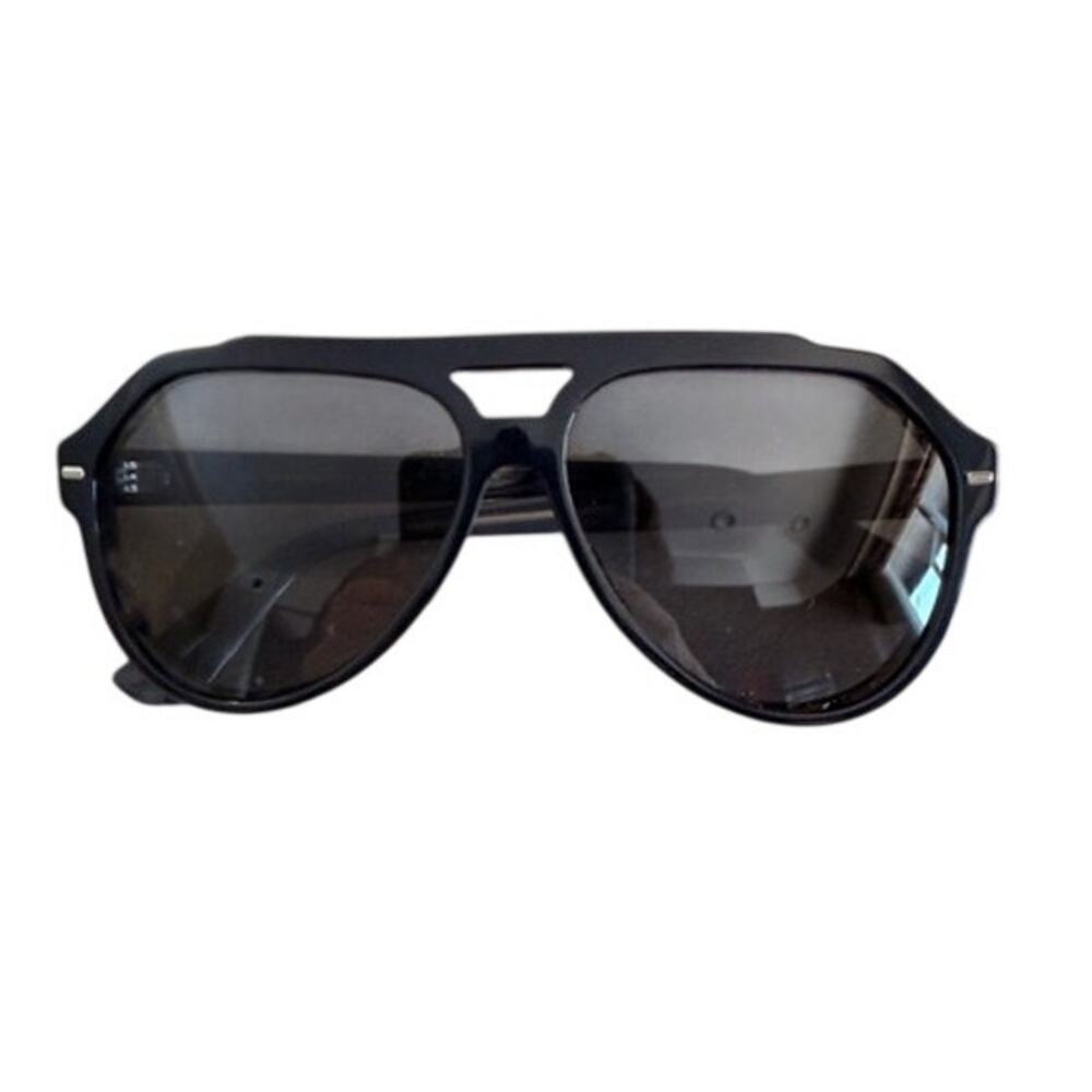 Dolce & Gabbana Tortoiseshell Round Sunglasses w Case & Box